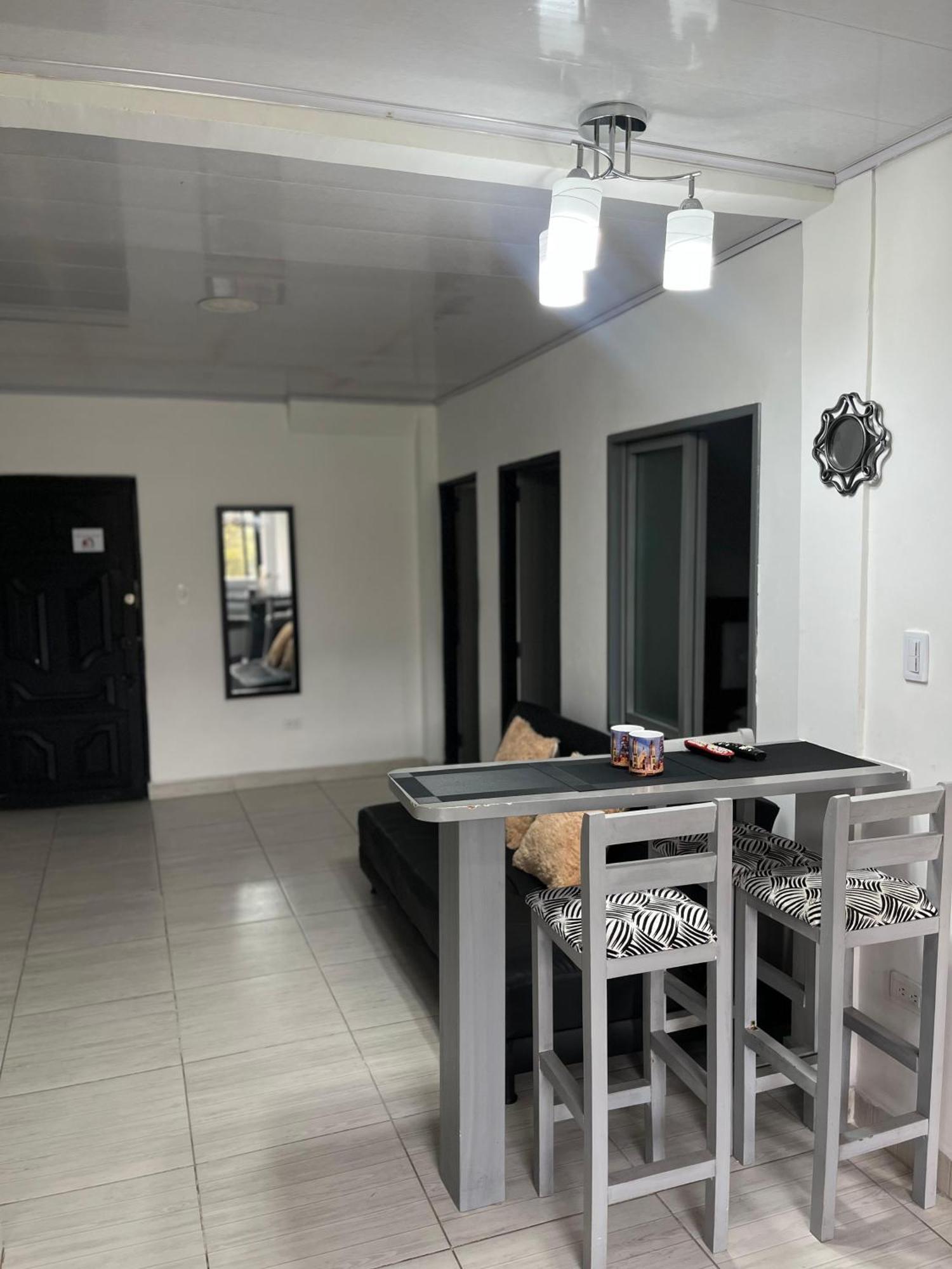 Apartamentos Family ซานตาโรซา เดกาบัล ภายนอก รูปภาพ