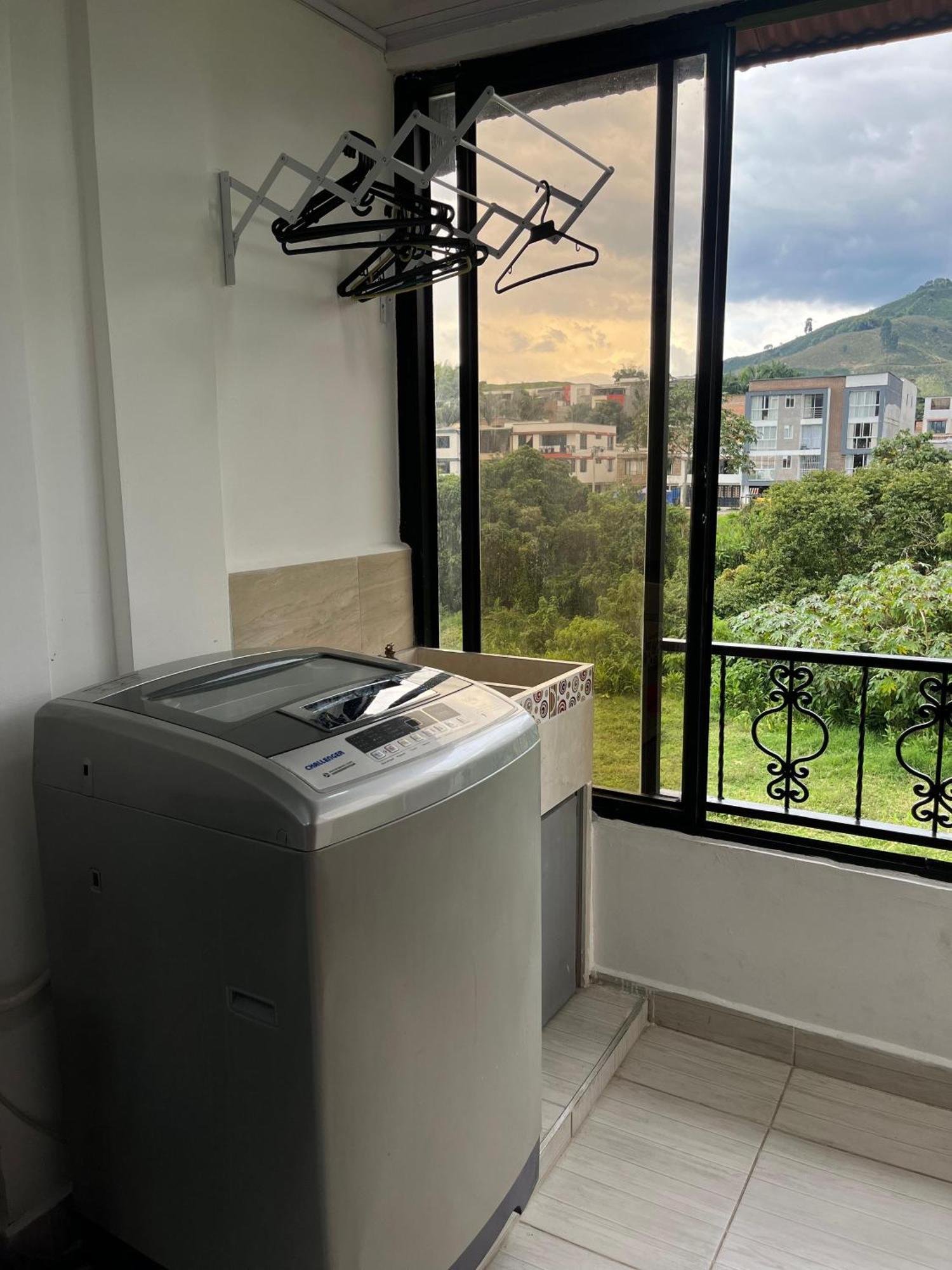 Apartamentos Family ซานตาโรซา เดกาบัล ภายนอก รูปภาพ